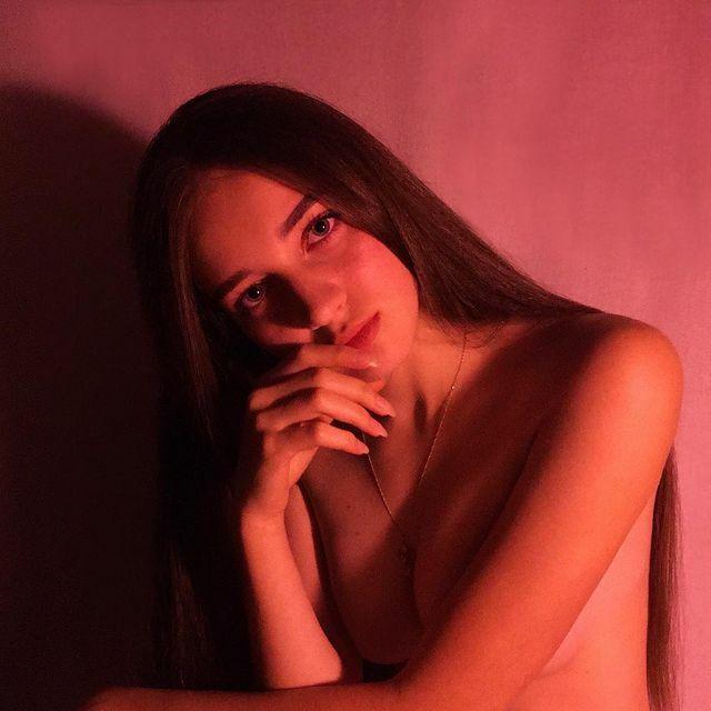 
ㅎㅂ ㅇㅎ) 오늘은 러시아 처자
