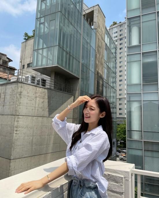 
아린
