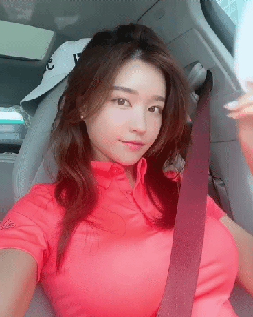 윤호연 아나운서.jpgif