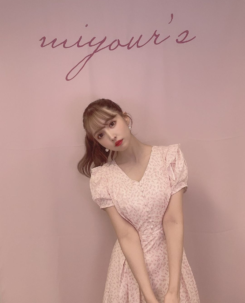 미카미 유아