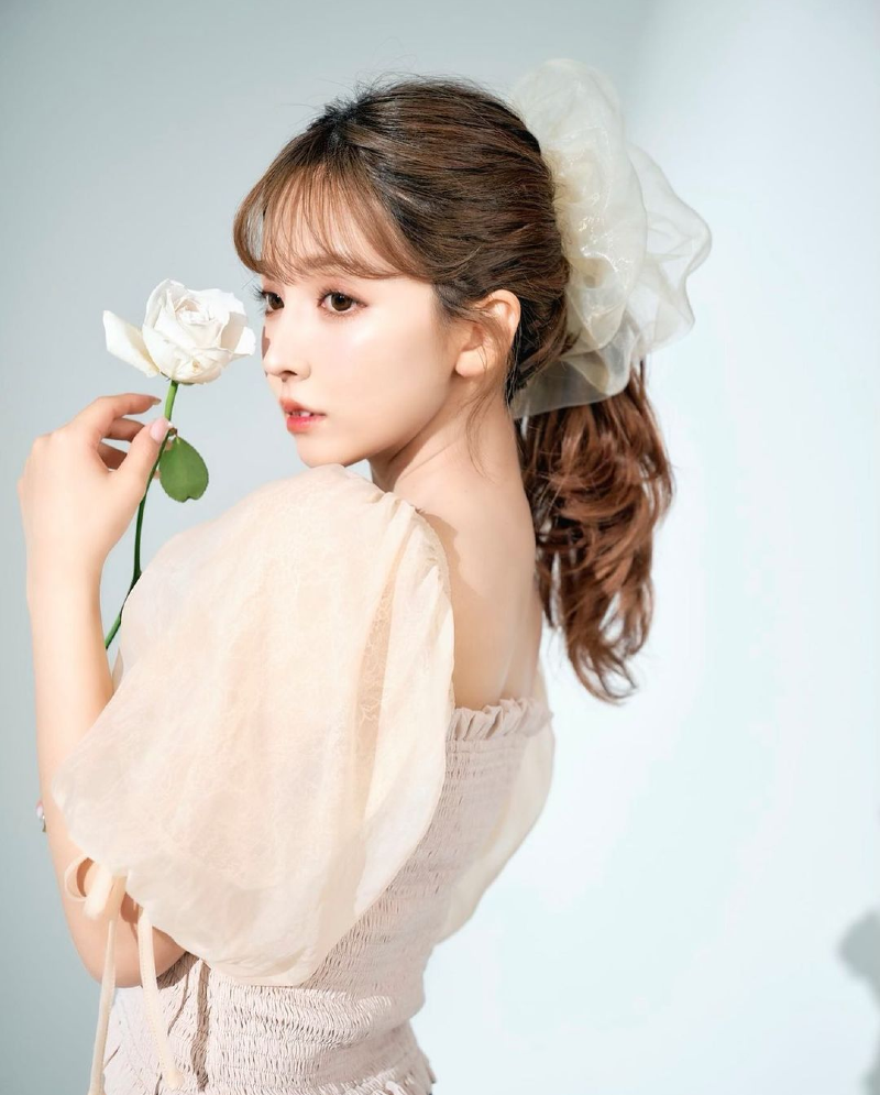 미카미 유아