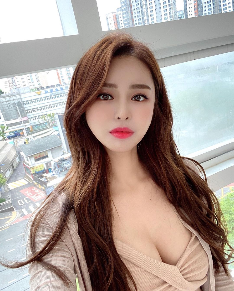 
레이싱모델 안나경
