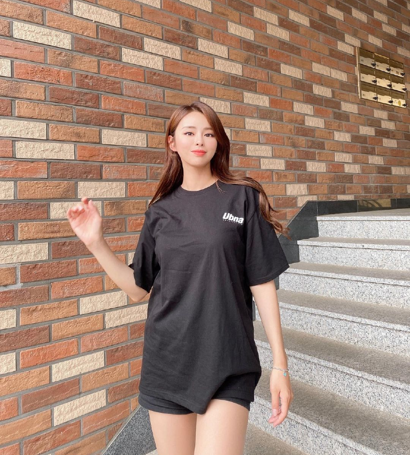 
레이싱모델 안나경
