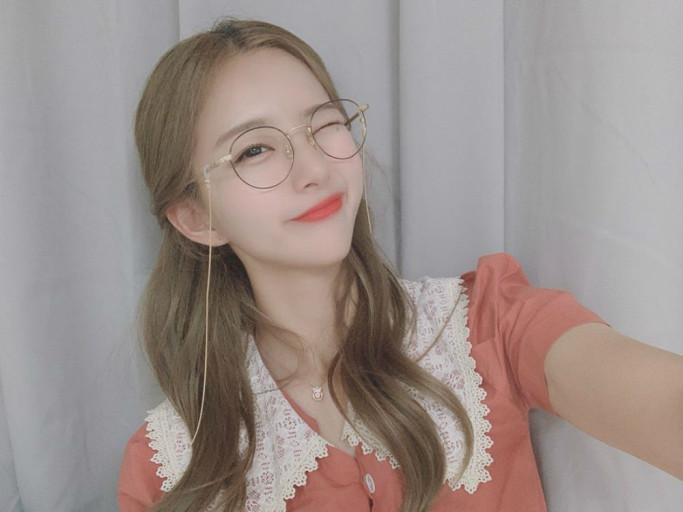 
김진아 진짜 이쁘다
