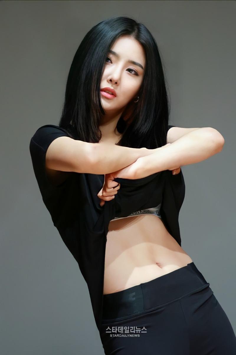 
[스압] 단발좌 유나 장발좌 시절.jpg
