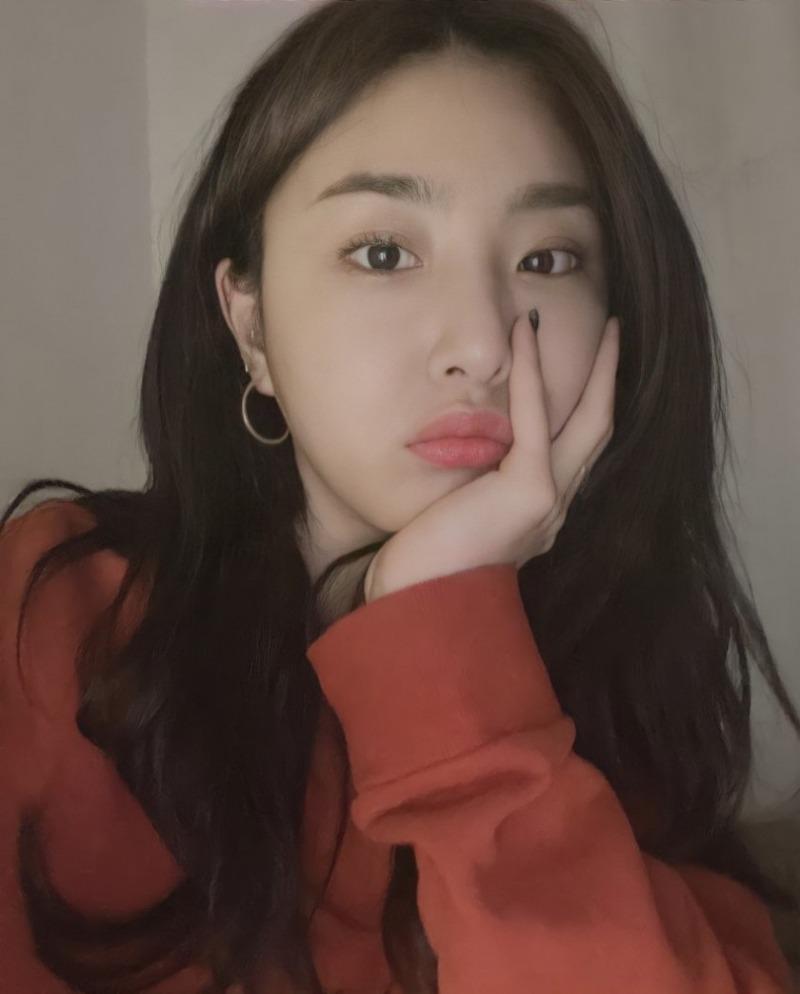 
[스압] 단발좌 유나 장발좌 시절.jpg
