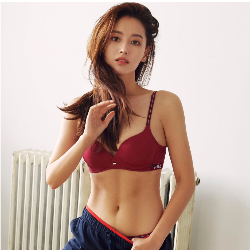 
김재경 화보
