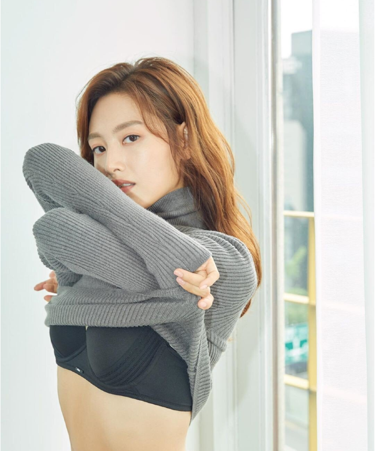 
김재경 화보
