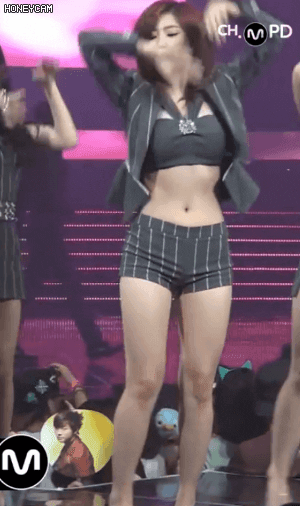 
배꼽 전효성
