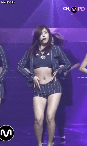 
배꼽 전효성

