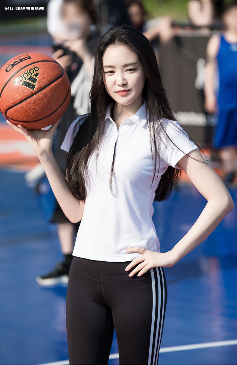 
손나은 레깅스
