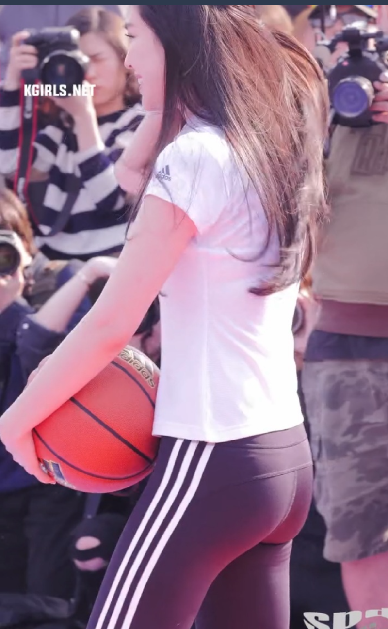 
손나은 레깅스
