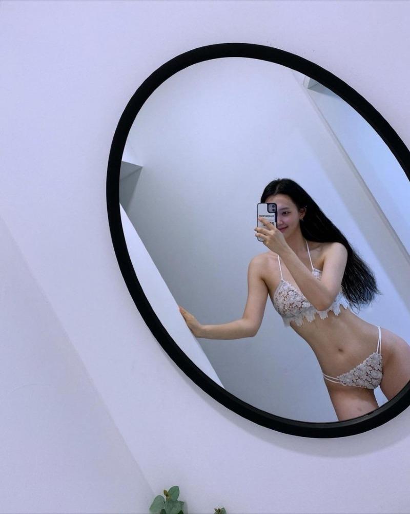 
몸매자랑女's
