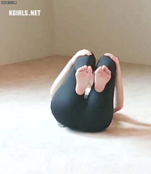 
손연재 스트레칭 부끄~
