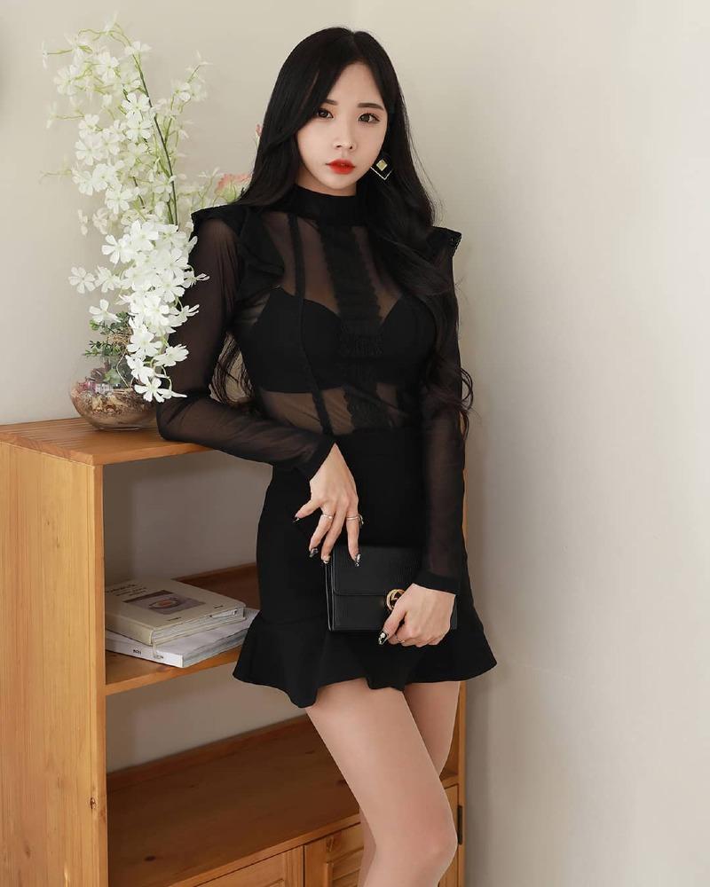 
모델 하빈
