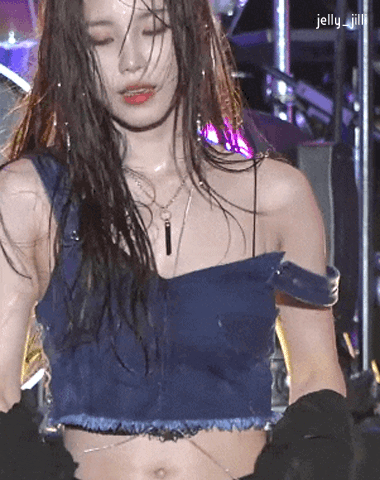 
비에 홀딱 전효성
