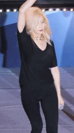 
현아 시스루
