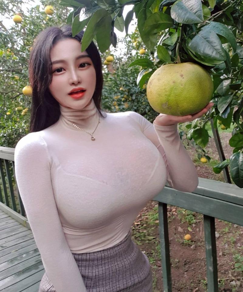 
모델 김윤정
