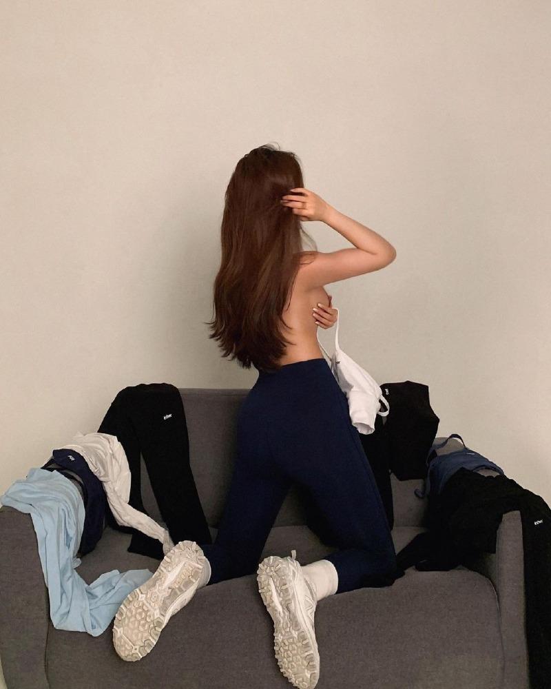 
군살 없는 완벽 몸매
