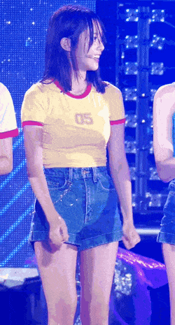 
비에젖은 루다
