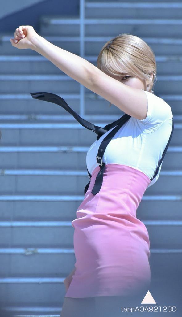 
초아 예린 나머지
