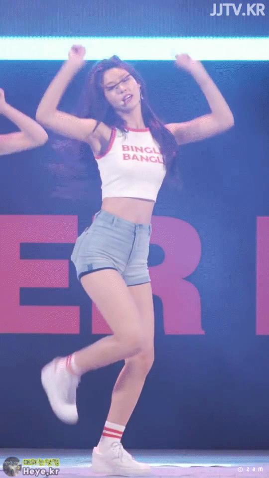 
청반바지 몸매
