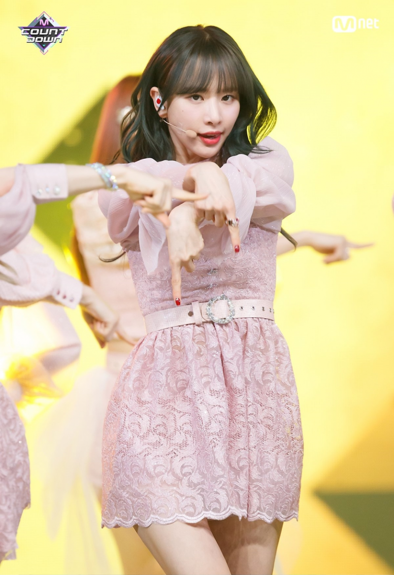 
우주소녀 ^-^
