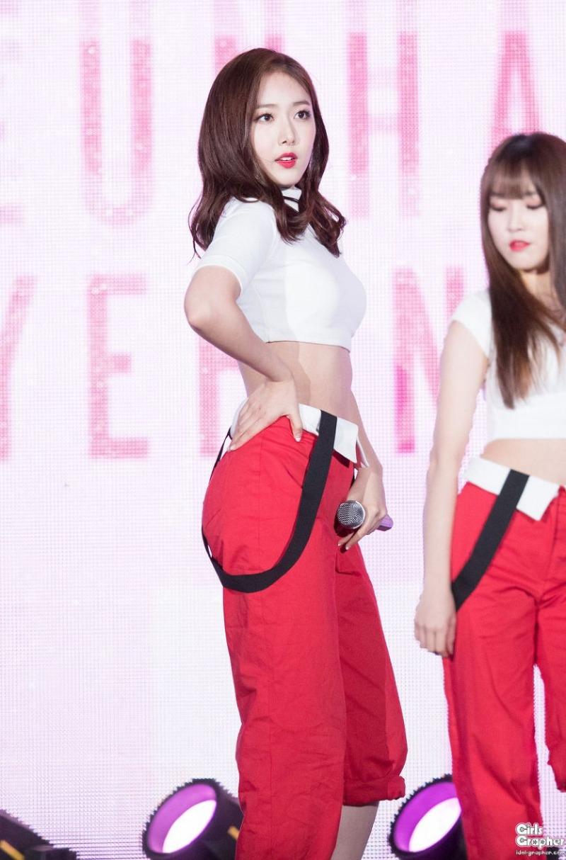
여자친구
