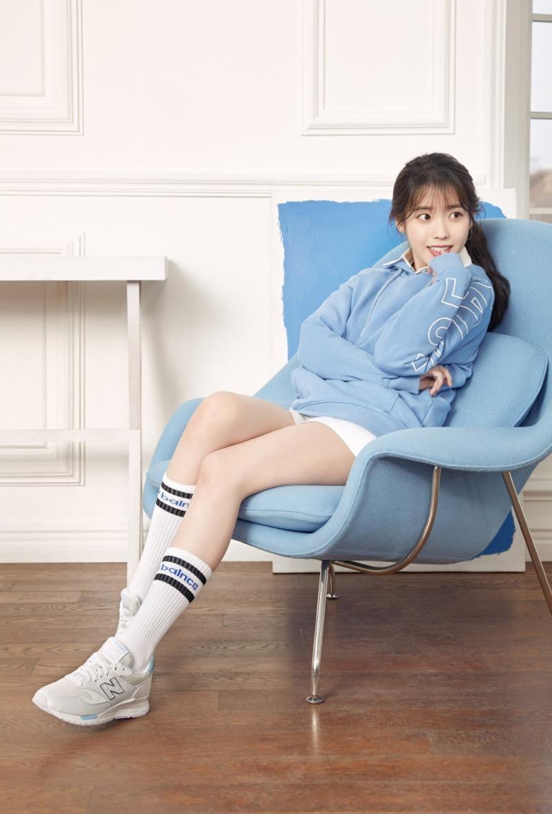 
아이유
