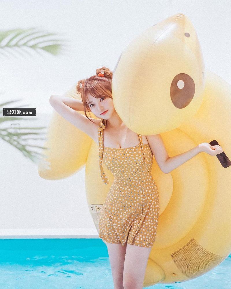 
한동안 이길자 없을듯한 완소 얼굴&몸매
