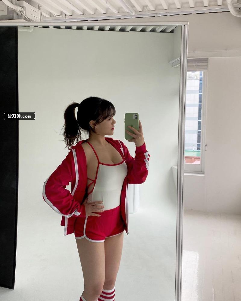 
한동안 이길자 없을듯한 완소 얼굴&몸매
