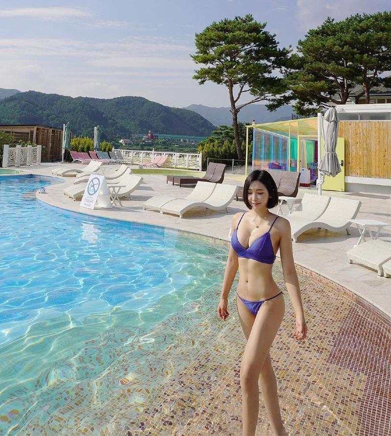 
모델

