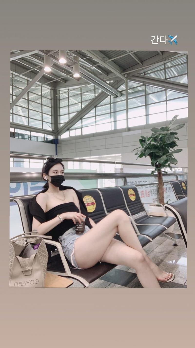 
드라이빙女
