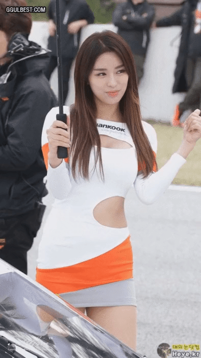 
레이싱모델 안나경
