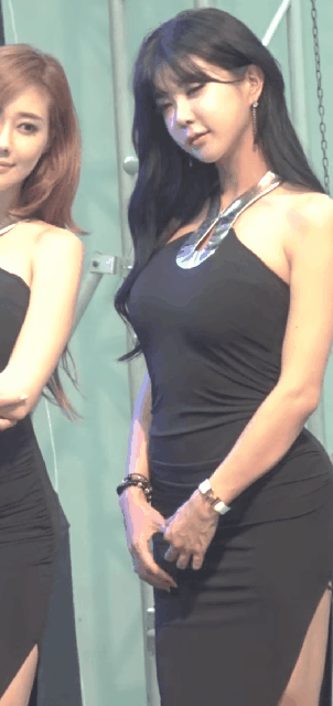 
허윤미 몸매
