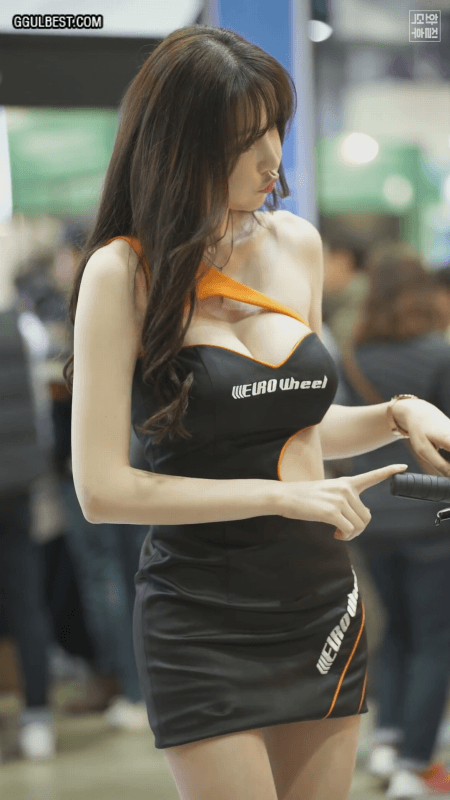 
레싱 모델 홍지연
