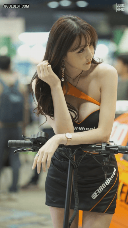 
레싱 모델 홍지연
