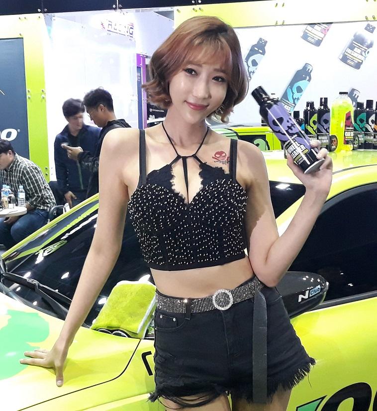 웃는 모습도 아름다운 유지아 씨 ^^