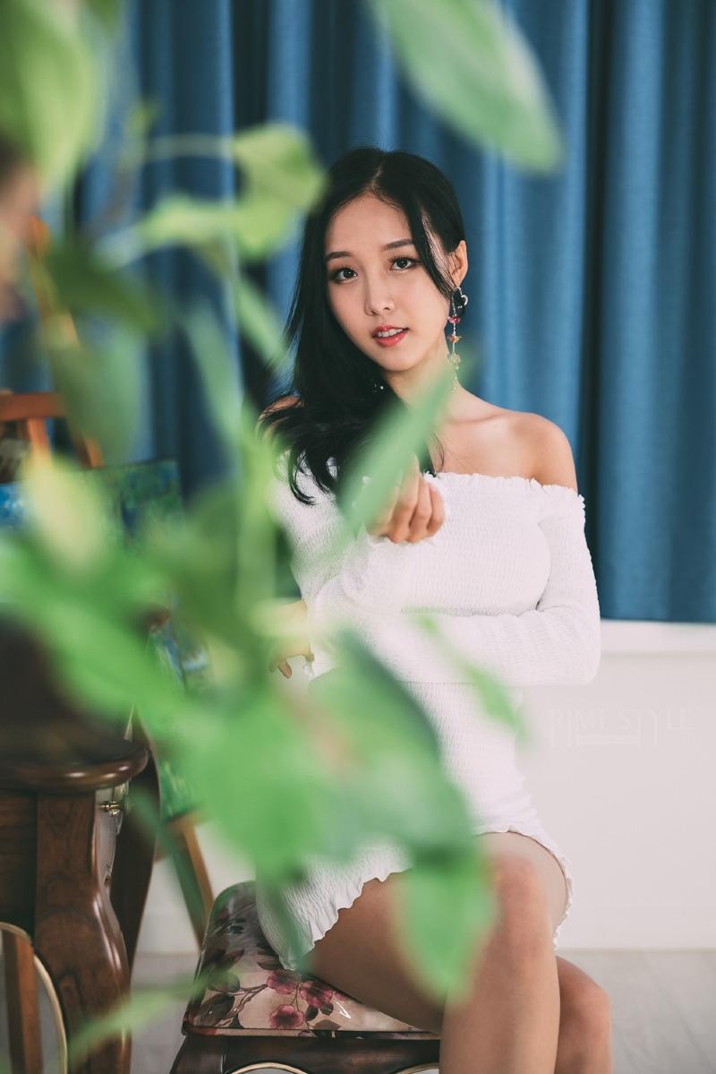
0003 (ㅇㅎ)(직찍) 모델 김가온
