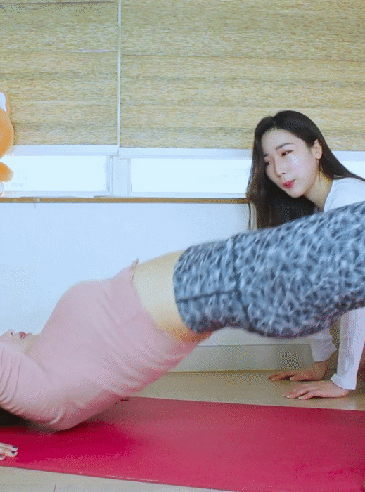 
요가녀
