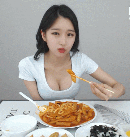 점심 맛나게 드세요...