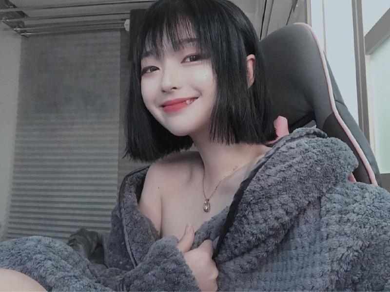 
날씨가 덥네요...
