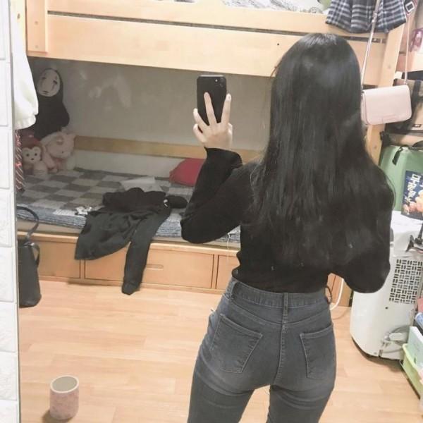 
일반인 셀카
