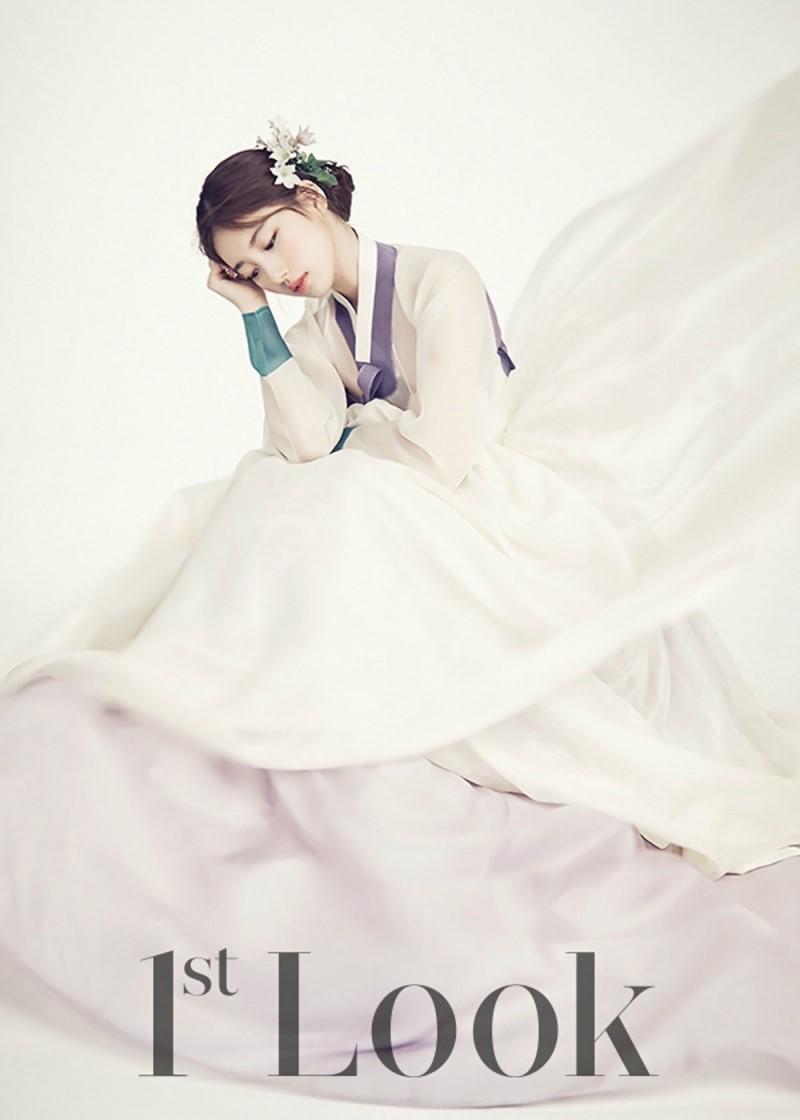 
[수지] 꼭 벗겨야만 예쁜 겁니까? 이게 더 예쁘군요. ㅋ

