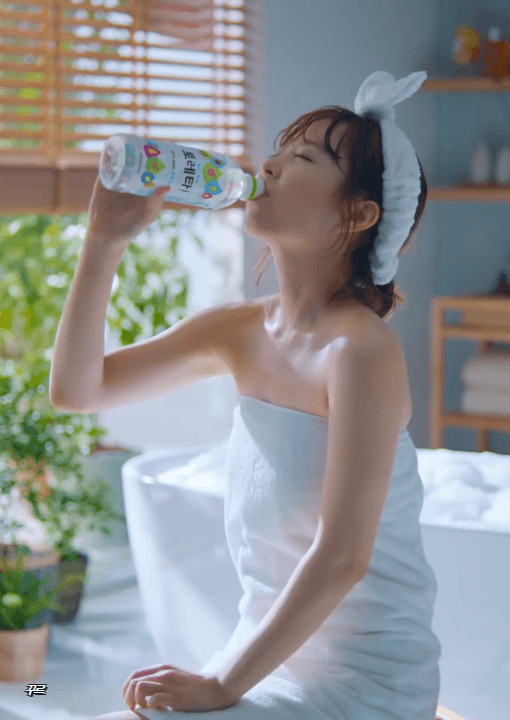 
축구보고 열받은 보영이가....
