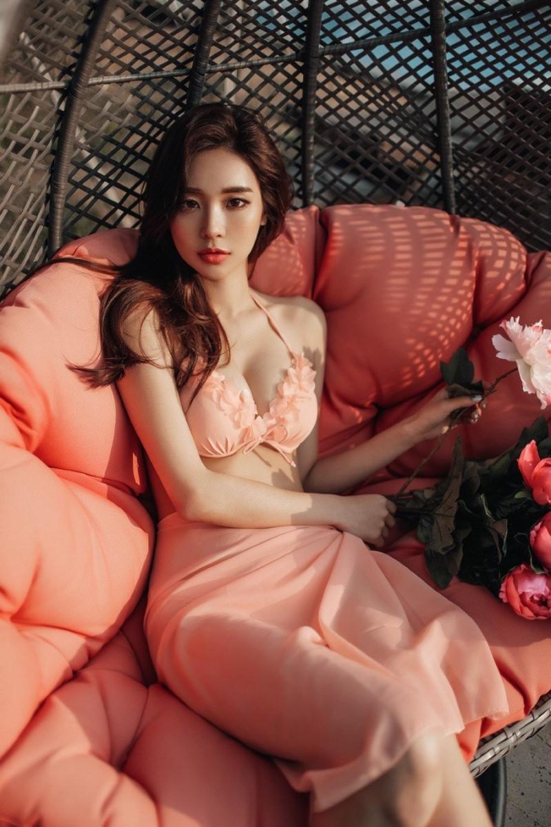 
박다현 수영복
