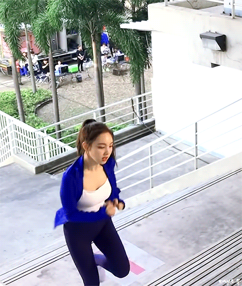
오늘만 버티세요~~~~
