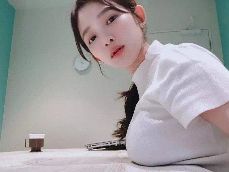 
얼굴과 몸이...~

