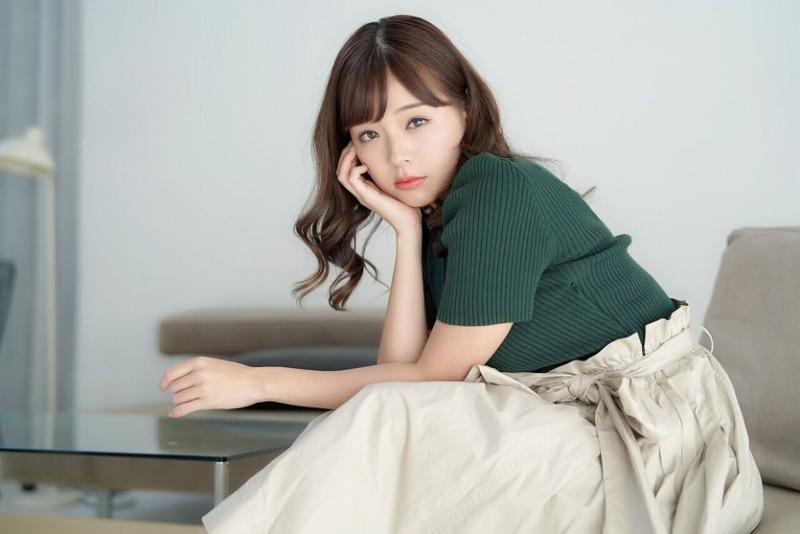 
누구 닮았는데...?
