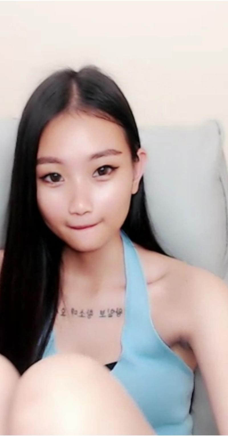 뜻도 모르고 한글타투 새긴듯한 중국 한글타투녀